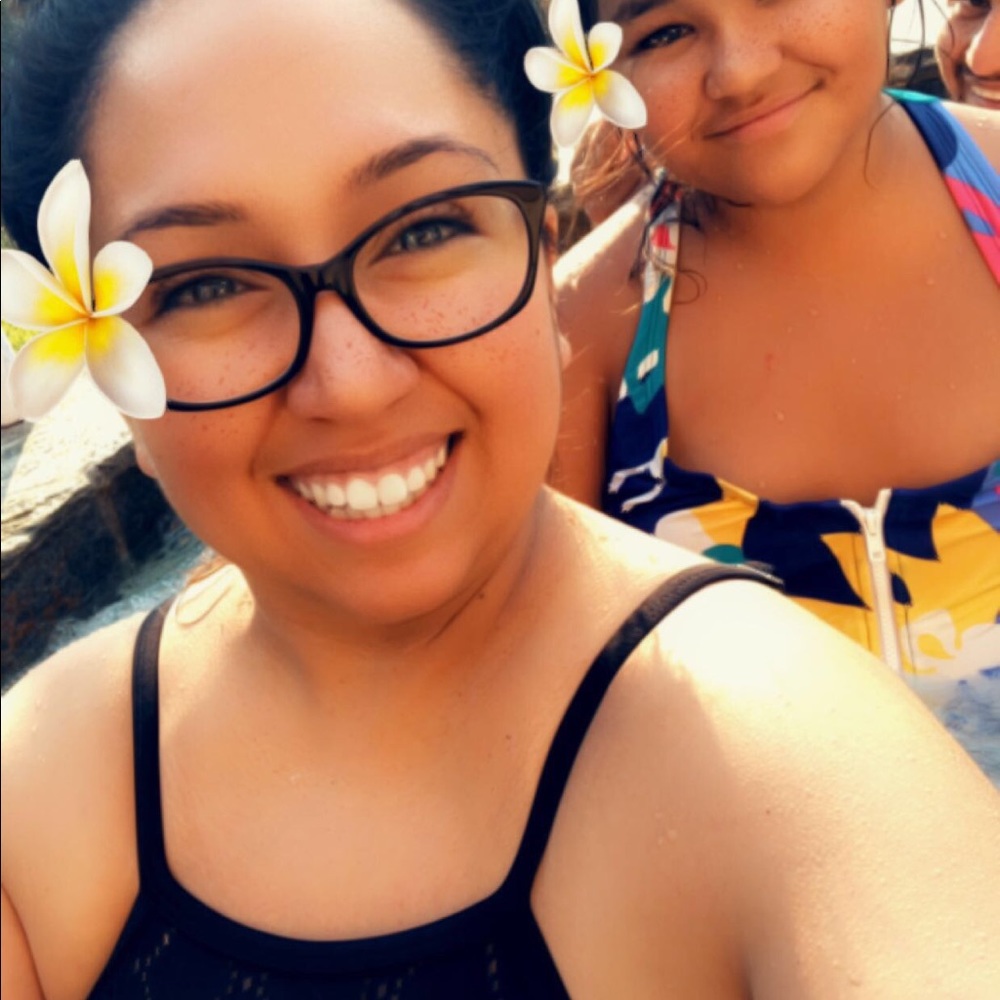 Meet your Posher, Virginia